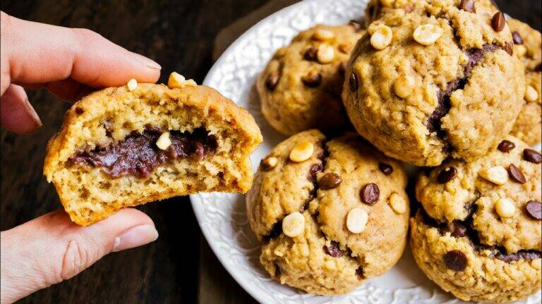 This simple recipe transforms oats into delicious cookies that satisfy your sweet cravings…