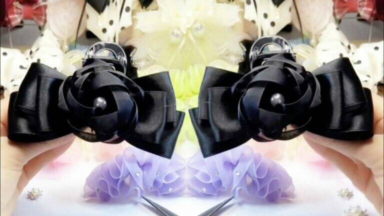 This simple technique transforms ribbon into stunning hair clips… you’ll want to try it!