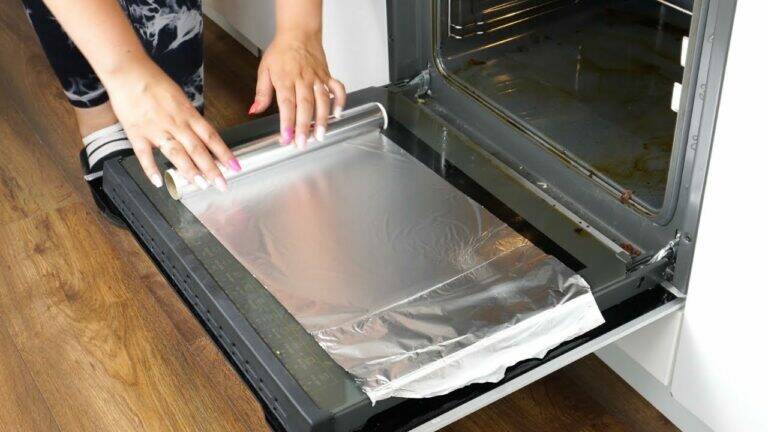 This forgotten trick makes your oven sparkle like new… you won’t believe the results!
