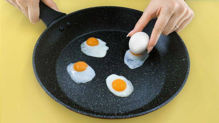 This simple egg trick can transform your cooking routine like never before…
