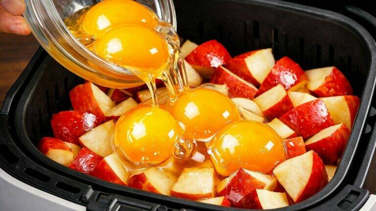 This forgotten trick transforms apples into a dessert that will amaze everyone…