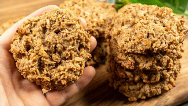 This simple recipe transforms bananas and peanut butter into cookies you’ll crave…