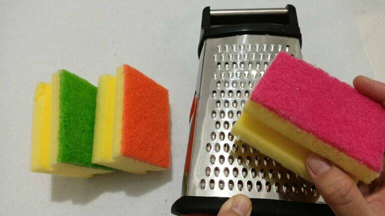 This simple idea turns a dish sponge into stunning home decor…