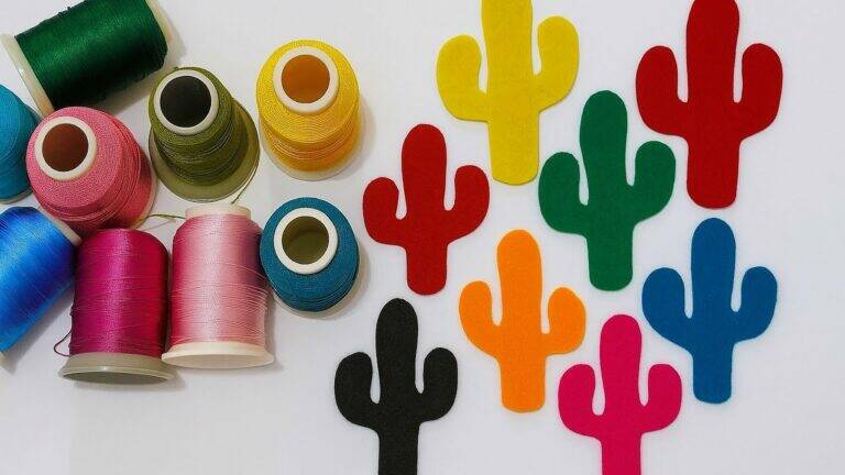 This simple technique transforms ordinary thread into stunning keychains…
