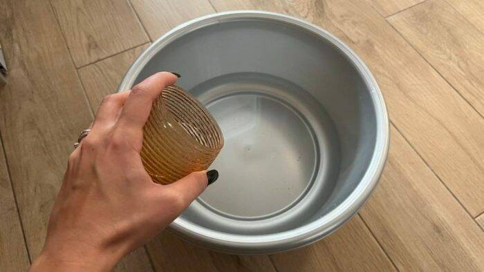Suelos Brillantes con un Sencillo Truco Casero: Así Puedes Dejarlos Limpios y Relucientes