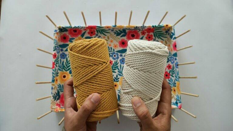 This simple trick transforms cardboard into stunning decor… you’ll love the results!