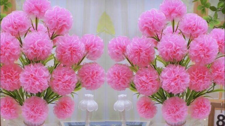 This simple ribbon technique turns ordinary fabric into stunning flowers…