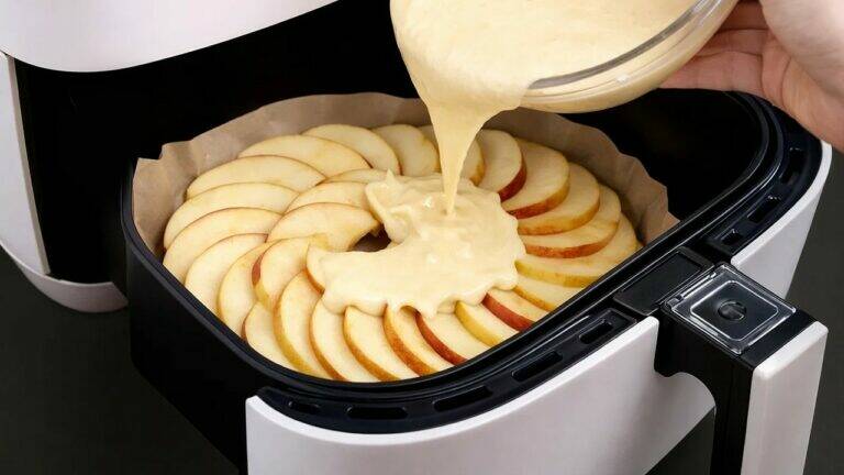 This simple dessert transforms apples into a magical treat… you won’t believe the flavor!