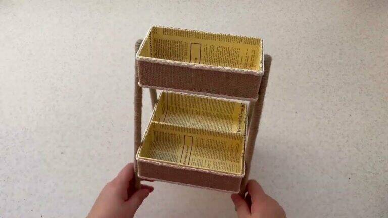 Transform an old phone box into a stunning organizer… you’ll love the result!