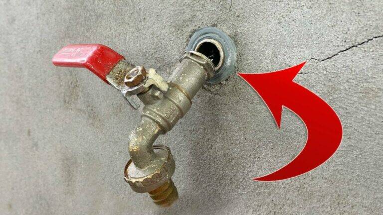 This simple trick transforms a leaking faucet into a fully functioning one…