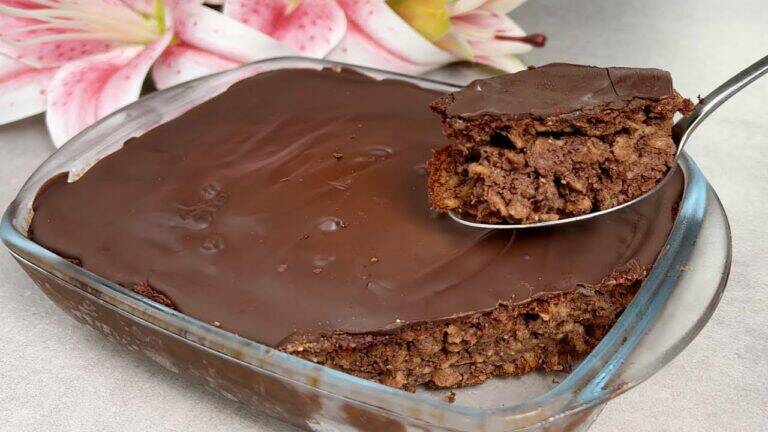 This simple recipe transforms oats, bananas, and cocoa into a dessert everyone loves…