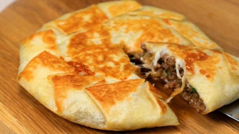 🌯 Kolacja w 10 minut! Chrupiąca tortilla z wołowiną i mozzarellą