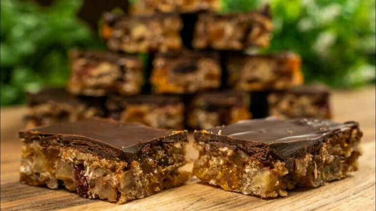 🍫 Non compro più dolci: barrette d’avena con datteri e albicocche, senza zucchero aggiunto