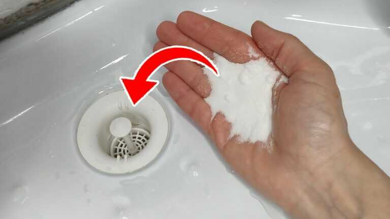 Le bouchon et la puanteur disparaîtront pour toujours ! Comment éliminer un bouchon dans la baignoire et le lavabo