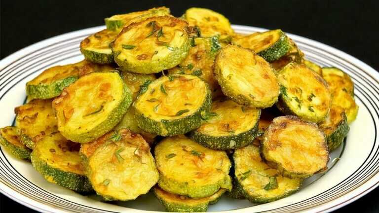 Das leckerste Zucchini-Rezept! Dieses einfach Rezept ist so schnell!