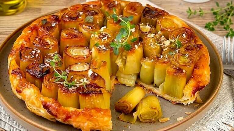 La cipolla con l’uovo è così gustosa che la preparo due volte alla settimana! Cena con due cipolle!