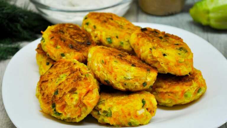🥒 Kotleciki z cukinii – pyszne, delikatne i bardzo proste! Sprawdzony przepis