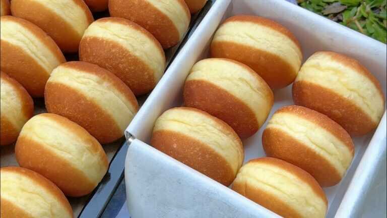 Das Geheimnis für fluffige Donuts zu Hause mit einfachen Methoden und Werkzeugen.