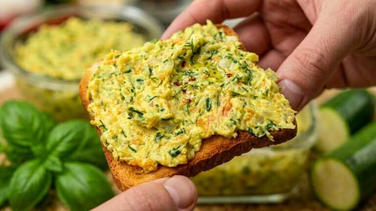 Tartinade de courgettes à tomber par terre ! J’en prépare tout l’été et je ne m’en lasse pas !