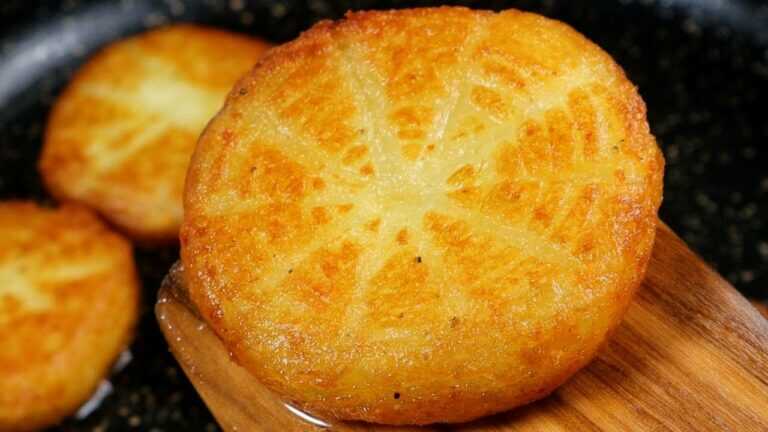 Se hai 2 patate, prepara questo snack di patate super croccante. Sem
