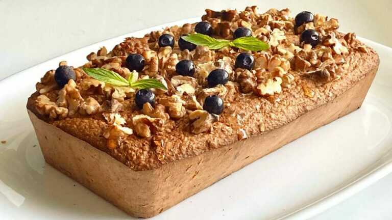 Mele, avena e noci! Una torta di mele dietetica senza zucchero