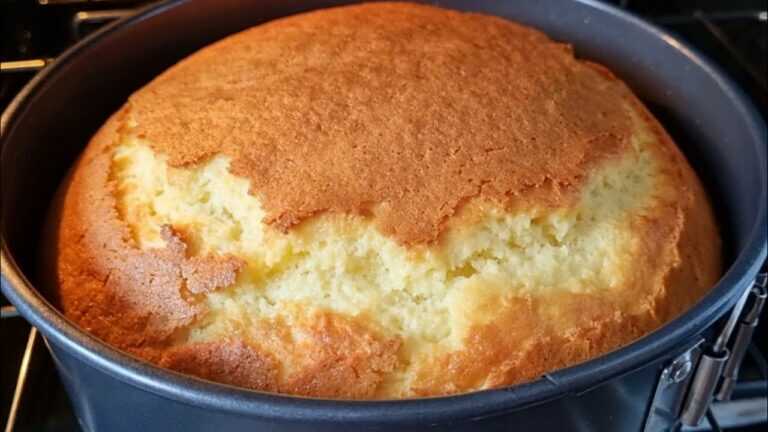 Gâteau 12 cuillères ! Pas de balance ! Gâteau italien ! Savoureux et très simple.