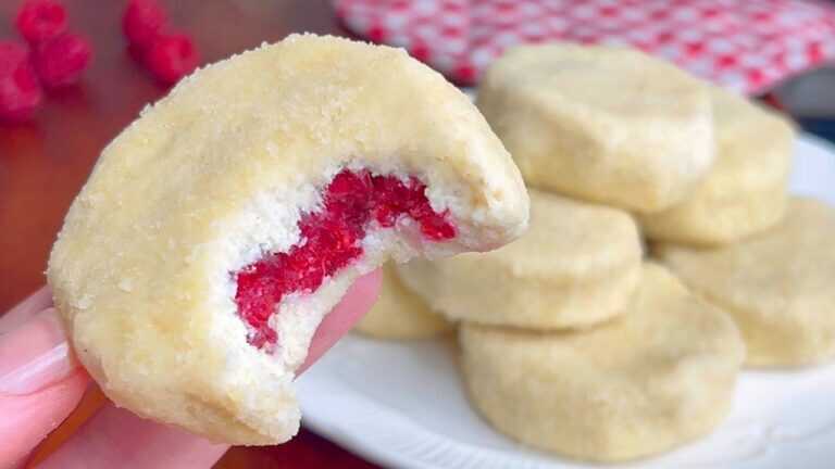 Małe ciasto bez pieczenia: 3 składniki 🍰 Owocowy środek