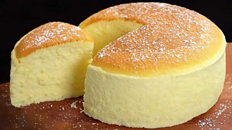 Non è una torta, ma una vera nuvola soffice! Prepara questa torta allo yogurt!
