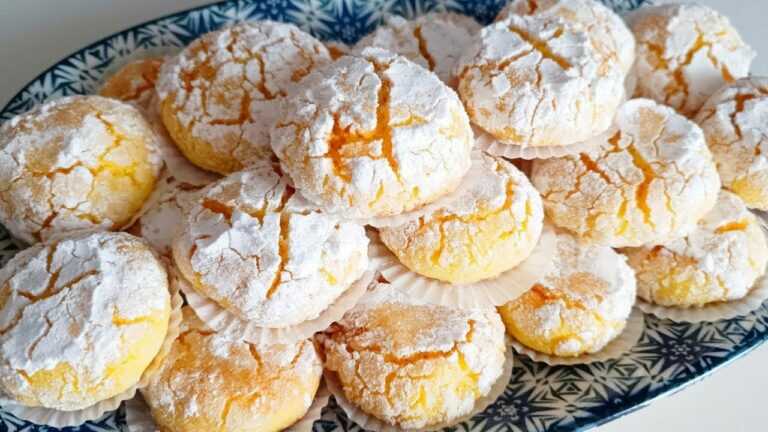 I famosi biscotti che si sciolgono in bocca, buoni e facili con pochi ingredienti, biscotti facili