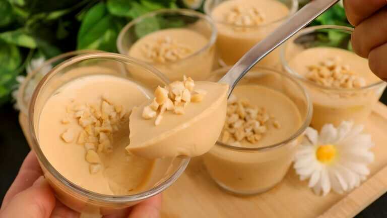 Dessert con 3 ingredienti! Senza forno, farina né gelatina! In 5 minuti!