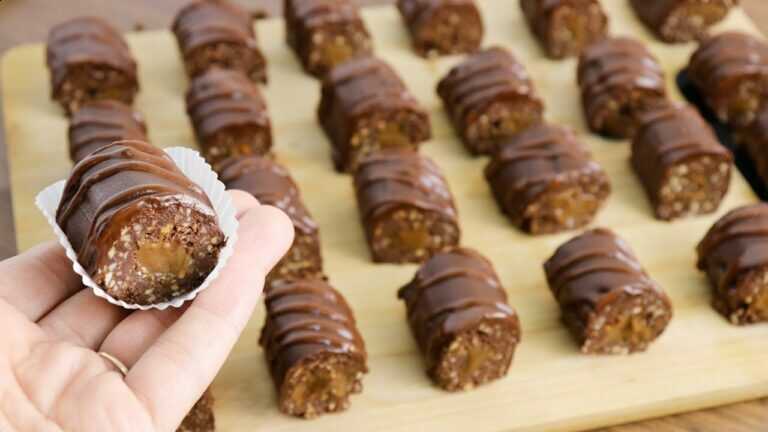 Dolcetti facili e veloci per la famiglia, senza cottura, uova né latte condensato! Si sciolgono in bocca