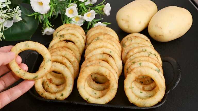 Hai 3 patate? Prepara queste rondelle croccanti! Così buone che le faccio quasi ogni giorno!